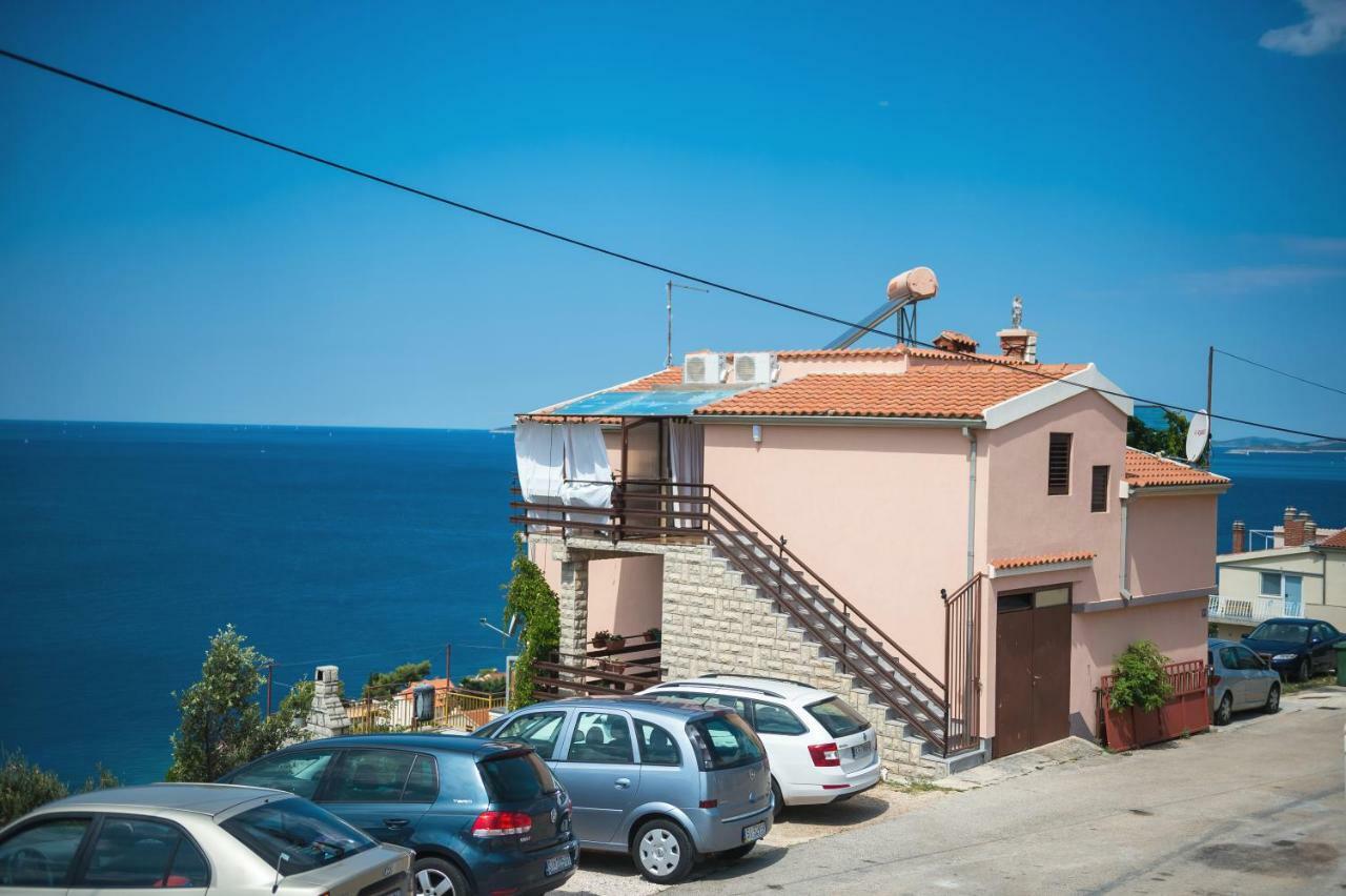 Seaview Apartment Marinov - Bilo, Primosten Bagian luar foto
